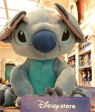 Stitch in Lebensgröße