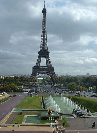 Eiffelturm vom Palais de Chaillot aus gesehen