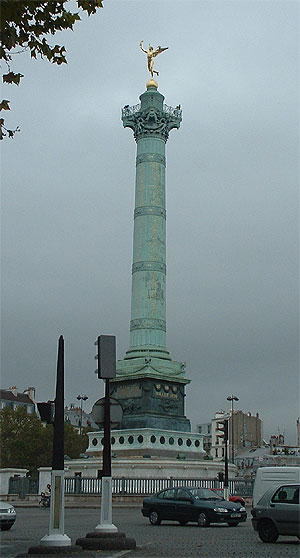 Gedenks&auml;ule auf dem Place de la Bastille