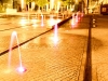 Straßenfontänen an der Centrum Galerie (Seevorstadt) - bei Nacht mit Beleuchtung